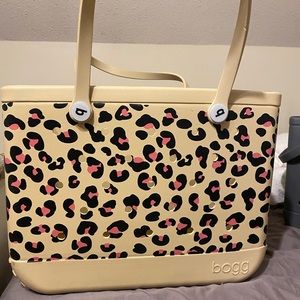 Cheetah Bogg Bag